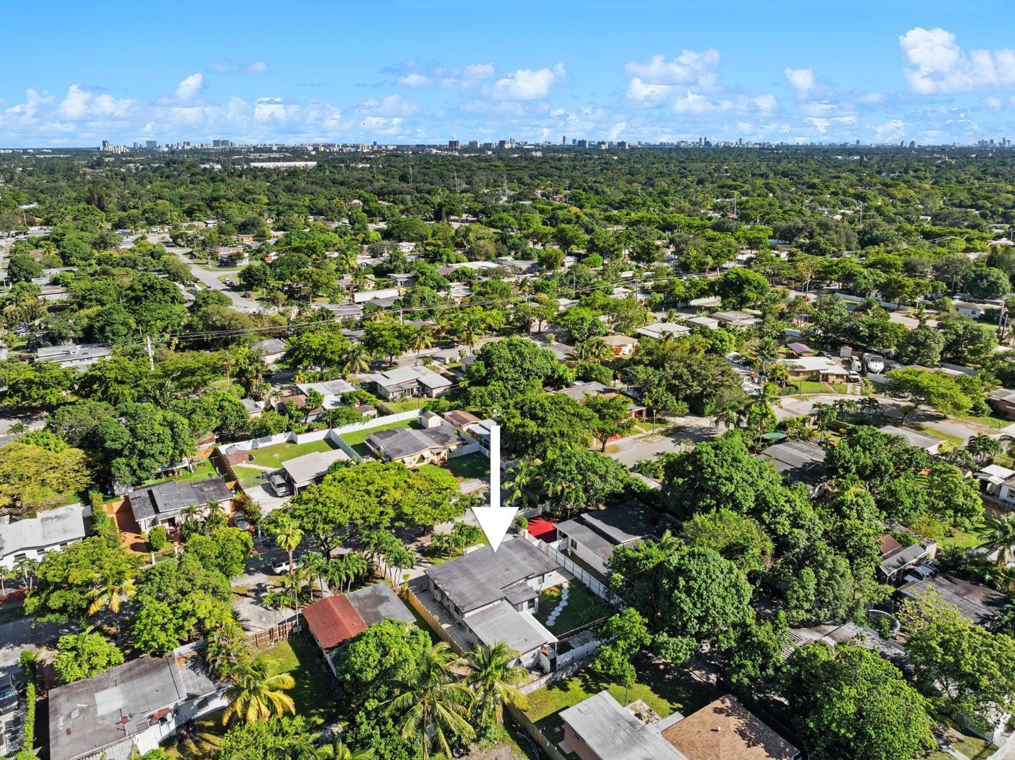 3 Bedroom And 2 Bath North Miami, Florida Exterior foto