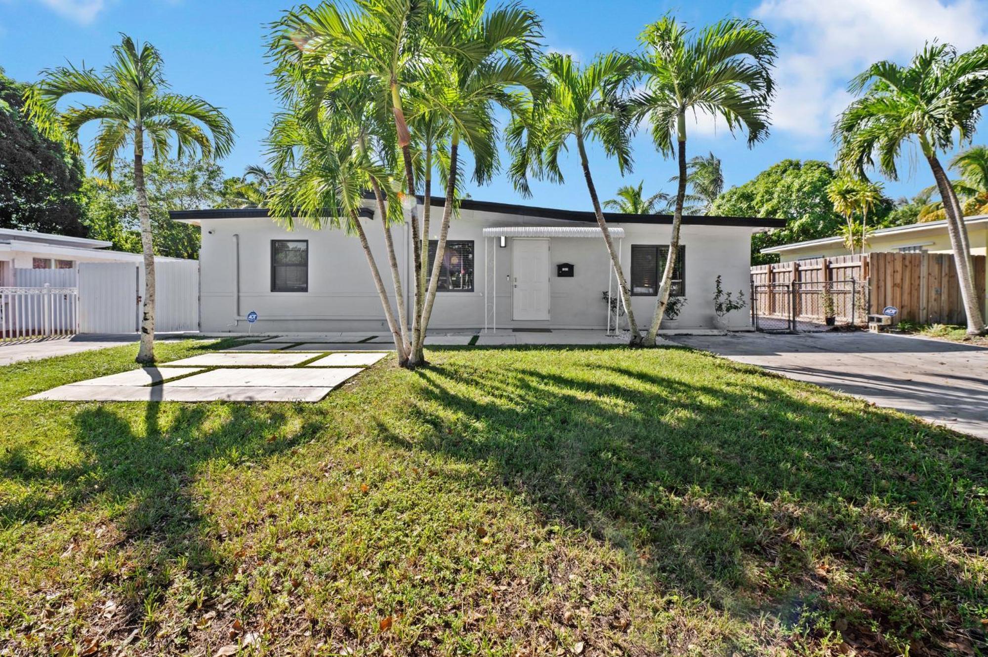 3 Bedroom And 2 Bath North Miami, Florida Exterior foto